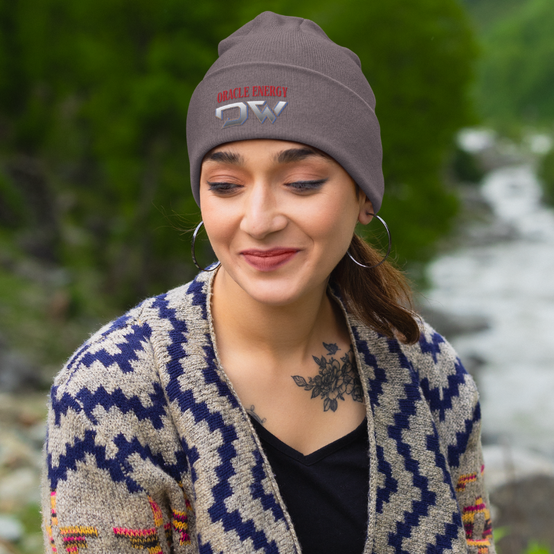 DW Cuffed Beanie – Precision Warmth (Smart Style)